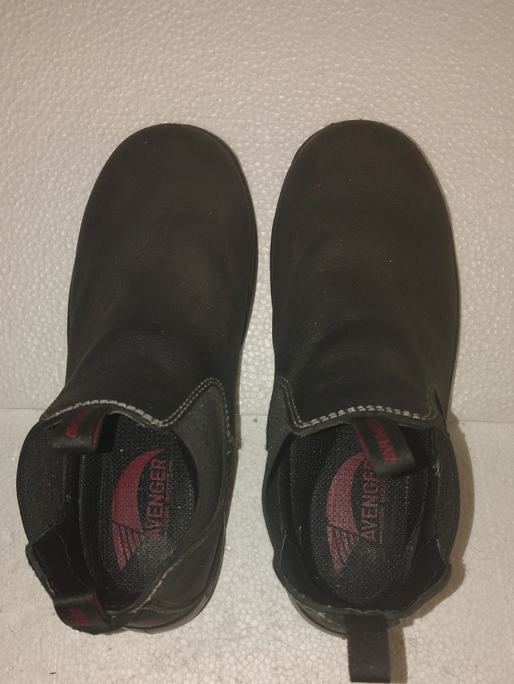 Avenger Black Slip-On Work Loafers with Red Insole Accent Size 8